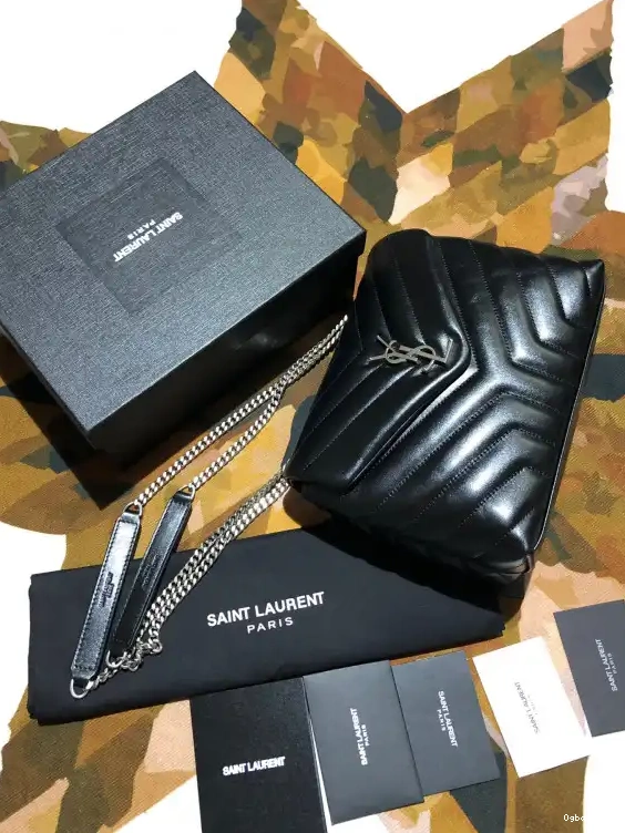 YSL LOULOU SMALL 0512